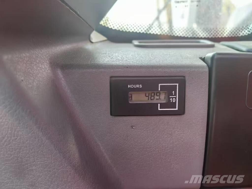 Doosan DX 225 LC Εκσκαφείς με ερπύστριες