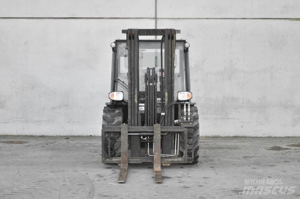 Manitou MC 30-4 Πετρελαιοκίνητα Κλαρκ