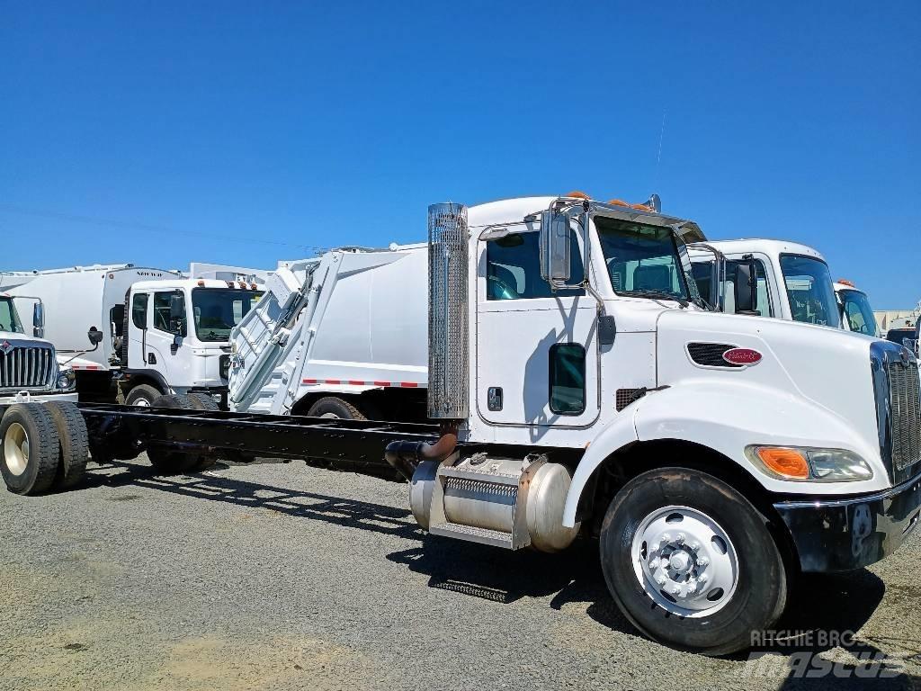 Peterbilt 335 Απορριμματοφόρα