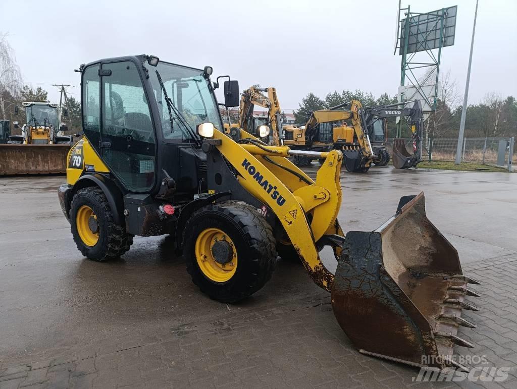 Komatsu WA70-7 Φορτωτές με λάστιχα (Τροχοφόροι)