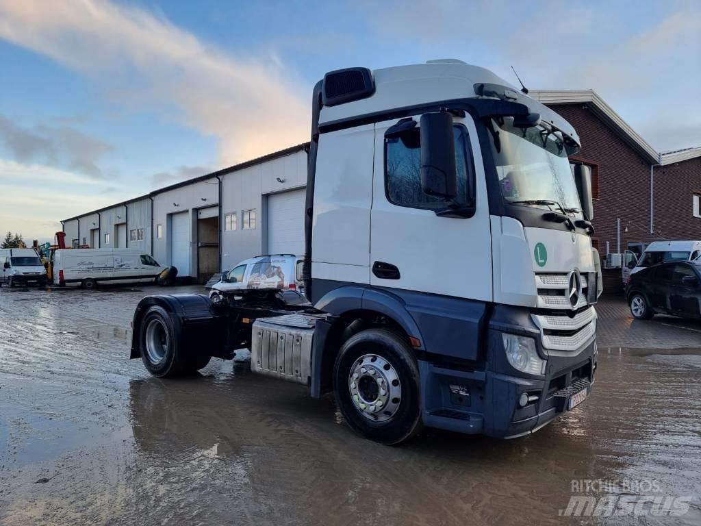 Mercedes-Benz Actros Τράκτορες