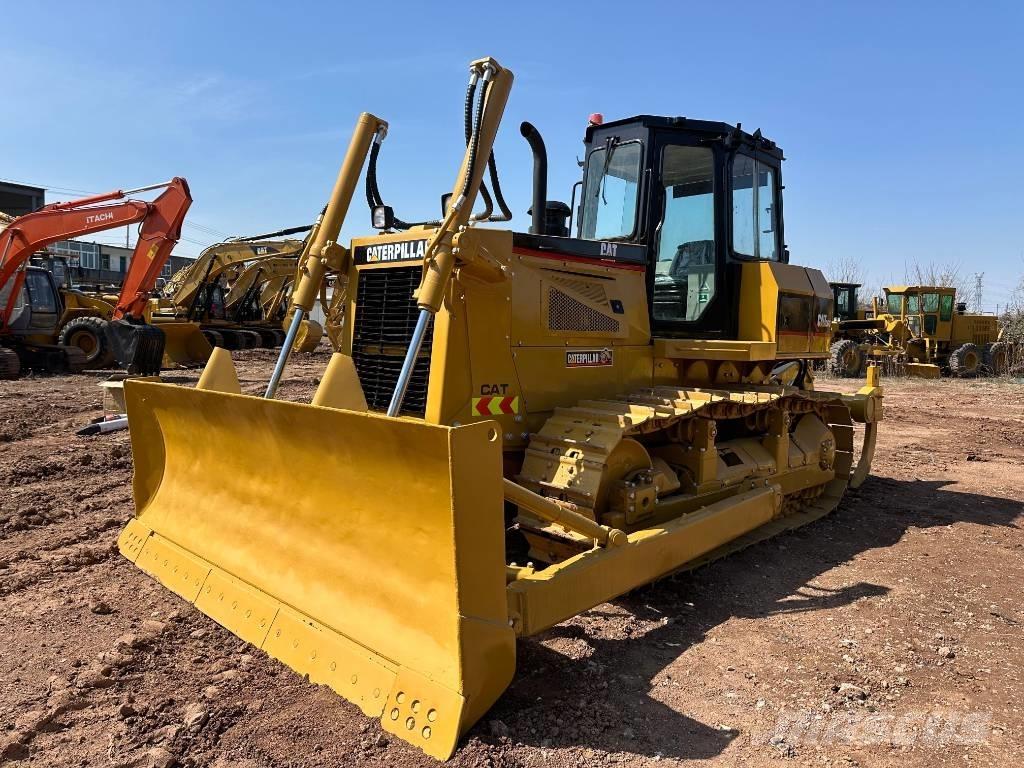 CAT D6G Μπουλντόζες με ερπύστριες