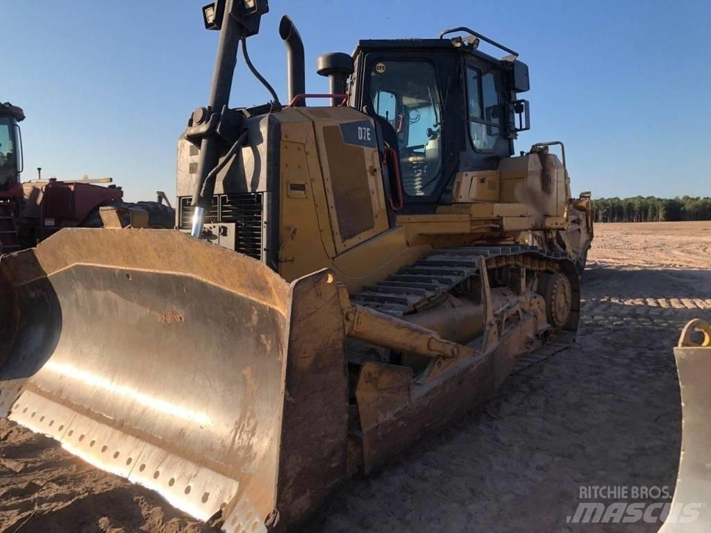 CAT D 7 E Μπουλντόζες με ερπύστριες