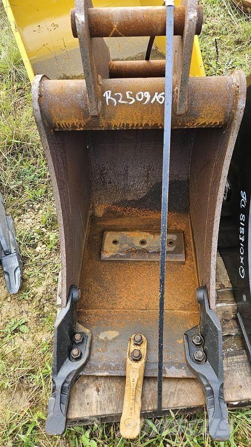 White Axe 45mm Κουβάδες