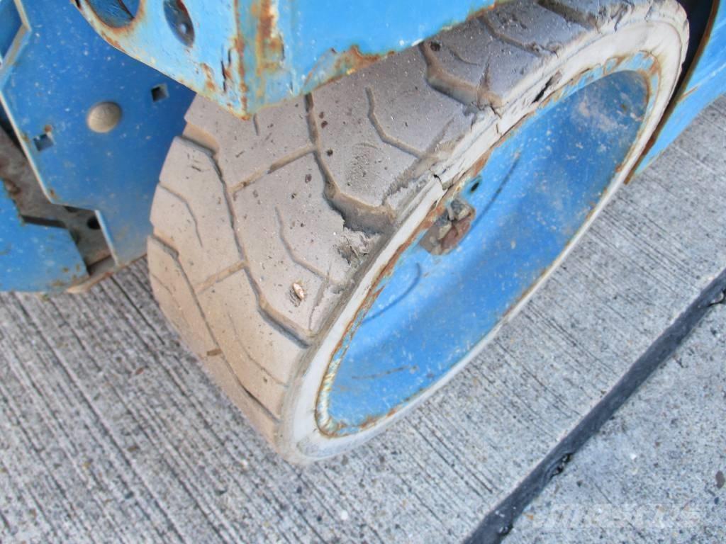 Genie GS 2632 (059) Ανυψωτήρες ψαλιδωτής άρθρωσης