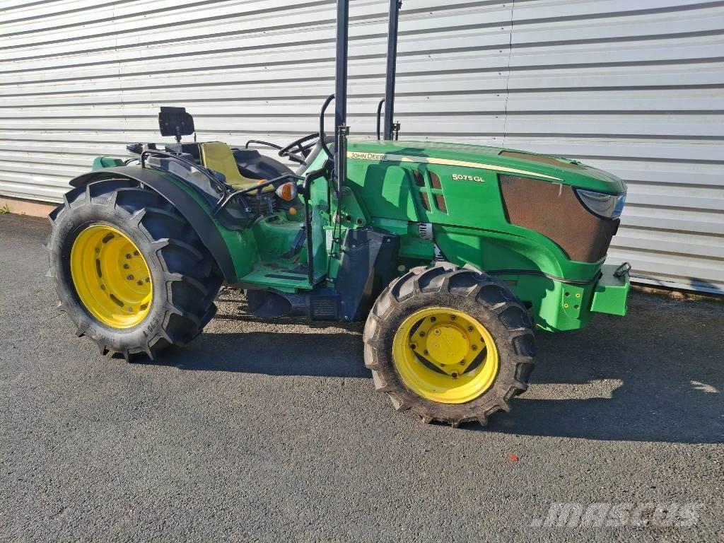 John Deere 5075GL Τρακτέρ