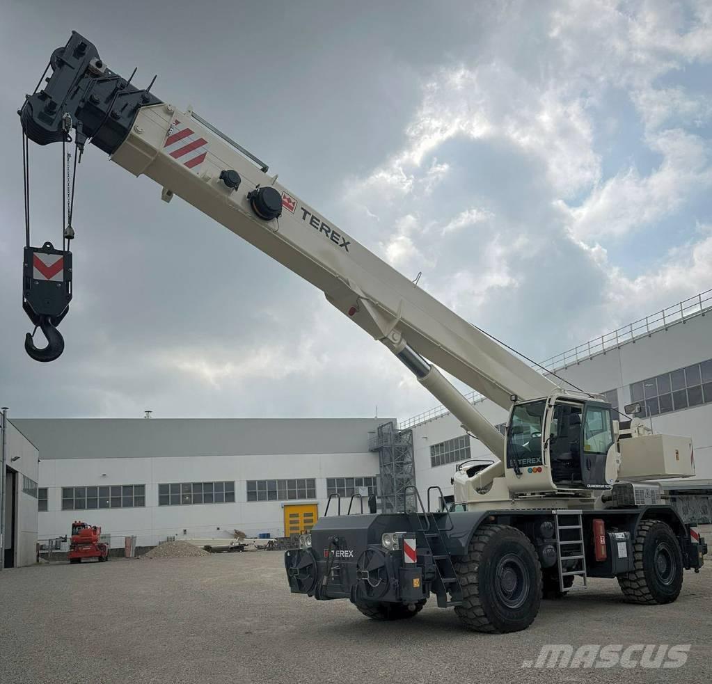 Terex Quadstar 1075 Γερανοί ανώμαλου εδάφους