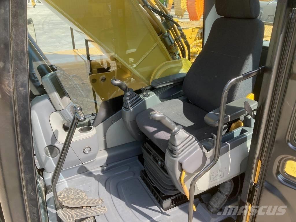 CAT 330 D L Εκσκαφείς με ερπύστριες