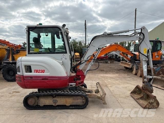 Takeuchi TB 230 Εκσκαφάκι (διαβολάκι) < 7t