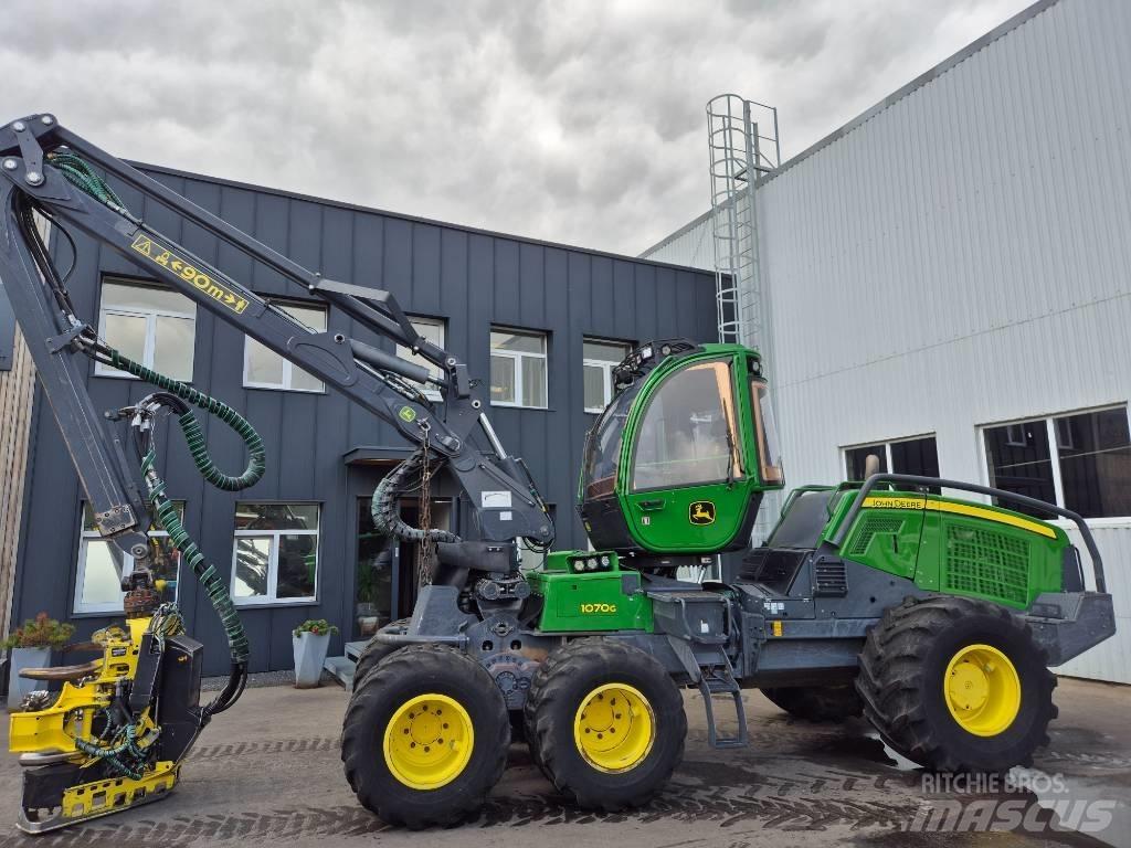 John Deere 1070 G Θεριζοαλωνιστικές μηχανές