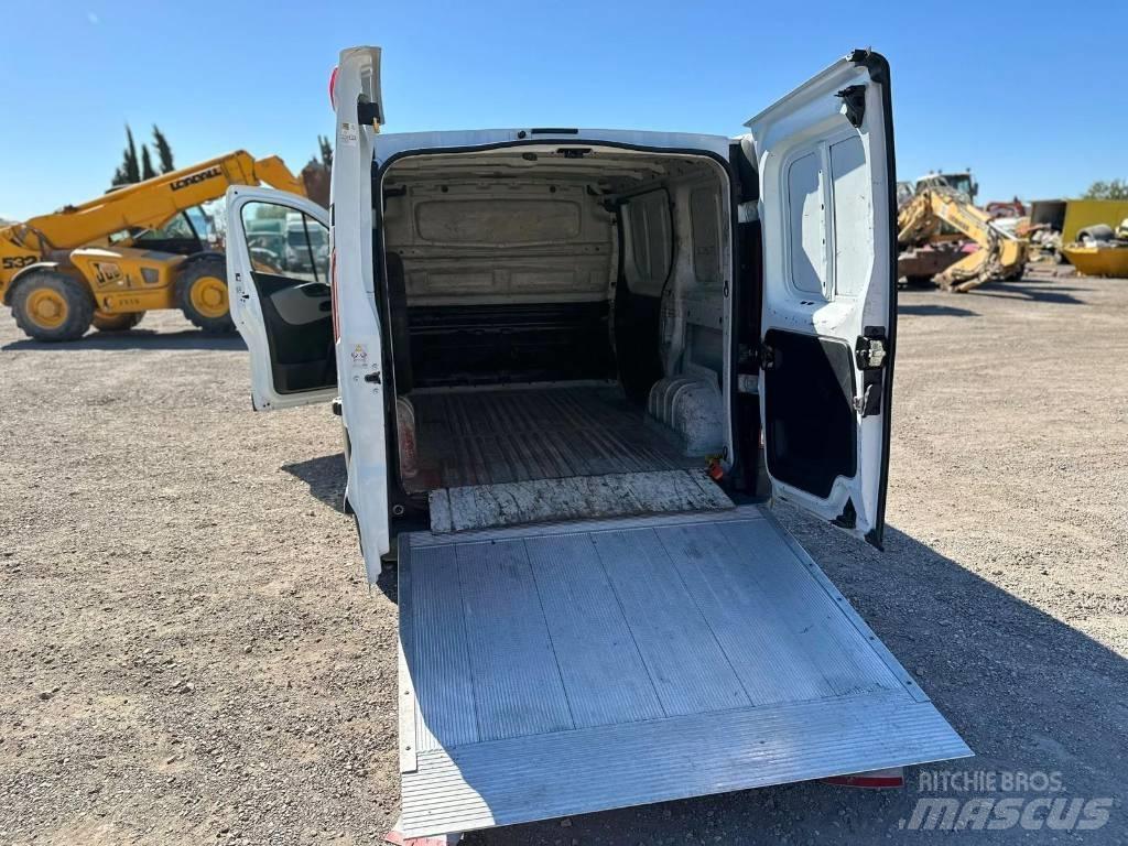 Renault Trafic Κλούβες με συρόμενες πόρτες