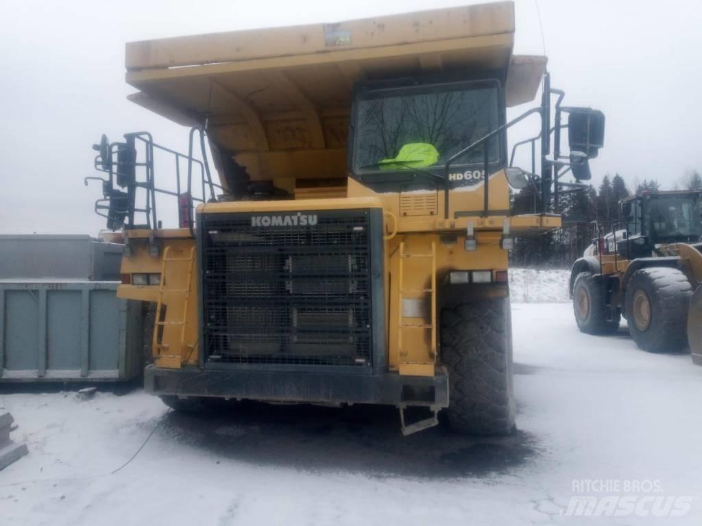 Komatsu HD605-7 Άκαμπτα Dumper με ανατρεπόμενο κάδο