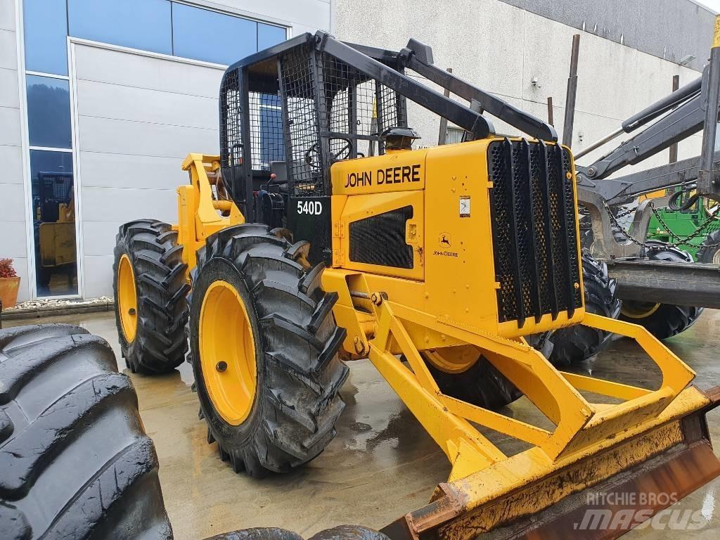 John Deere 540 D Μετατοπιστές