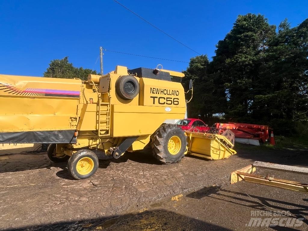 New Holland Tc56h Θεριζοαλωνιστικές μηχανές
