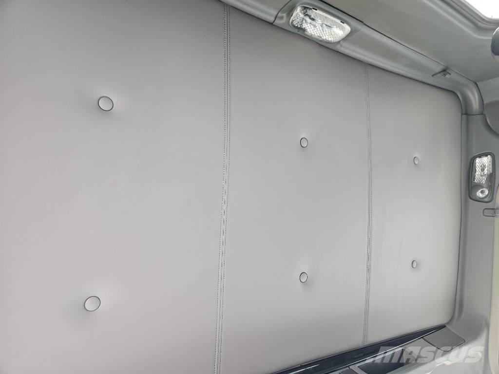 Kenworth T 800 Τράκτορες