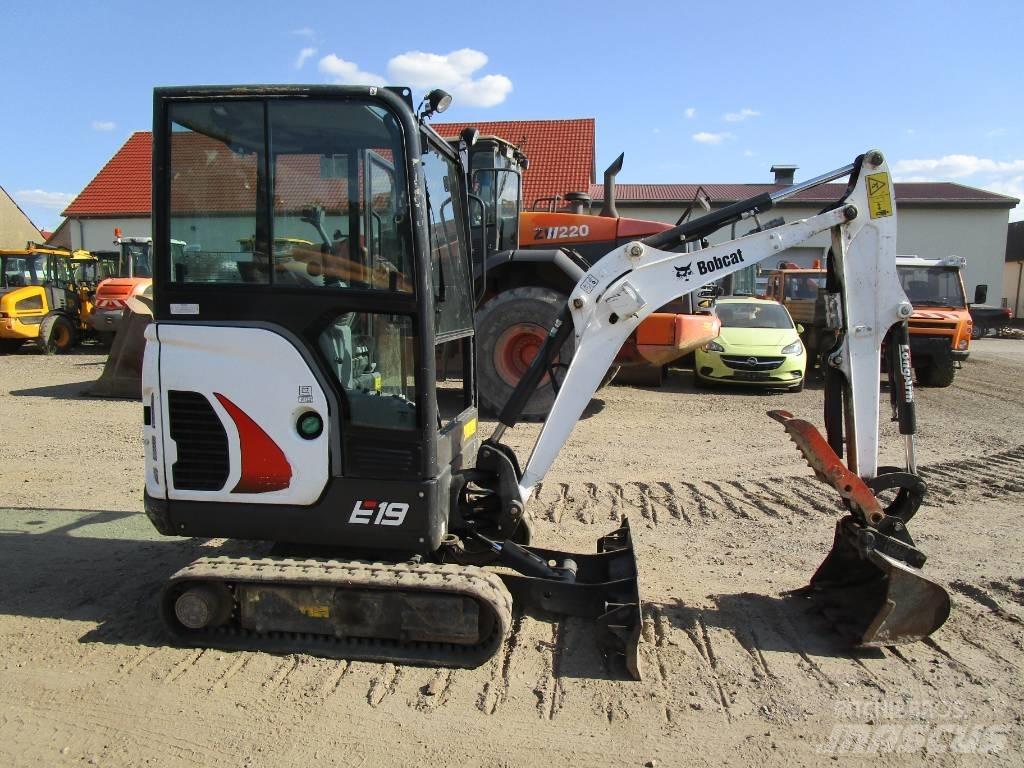 Bobcat E 19 Z   V  E 20 Εκσκαφάκι (διαβολάκι) < 7t