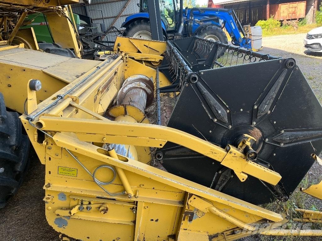 New Holland 8030 Θεριζοαλωνιστικές μηχανές