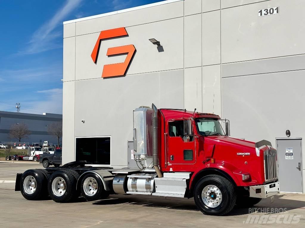 Kenworth T 800 Τράκτορες
