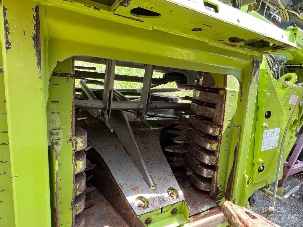 CLAAS Orbis 750 Αξεσουάρ μηχανών σανού και χορτονομής