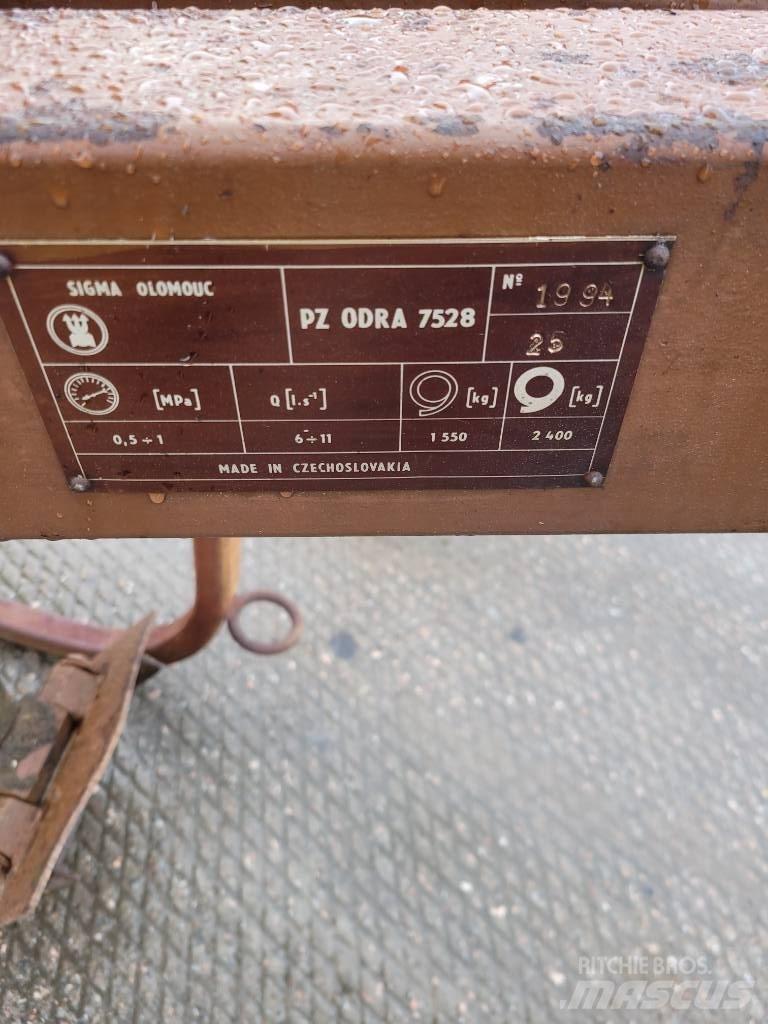 Odra 7528 Συστήματα άρδευσης