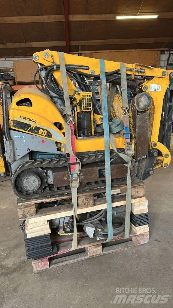 Brokk 90 Εκσκαφείς κατεδαφίσεων