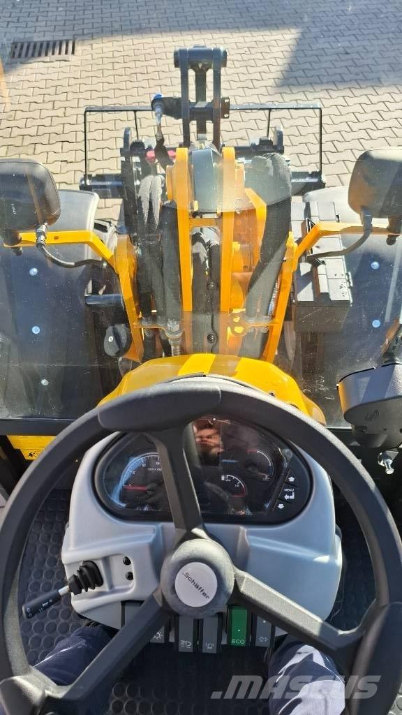 Schäffer S2445 Μίνι φορτωτές