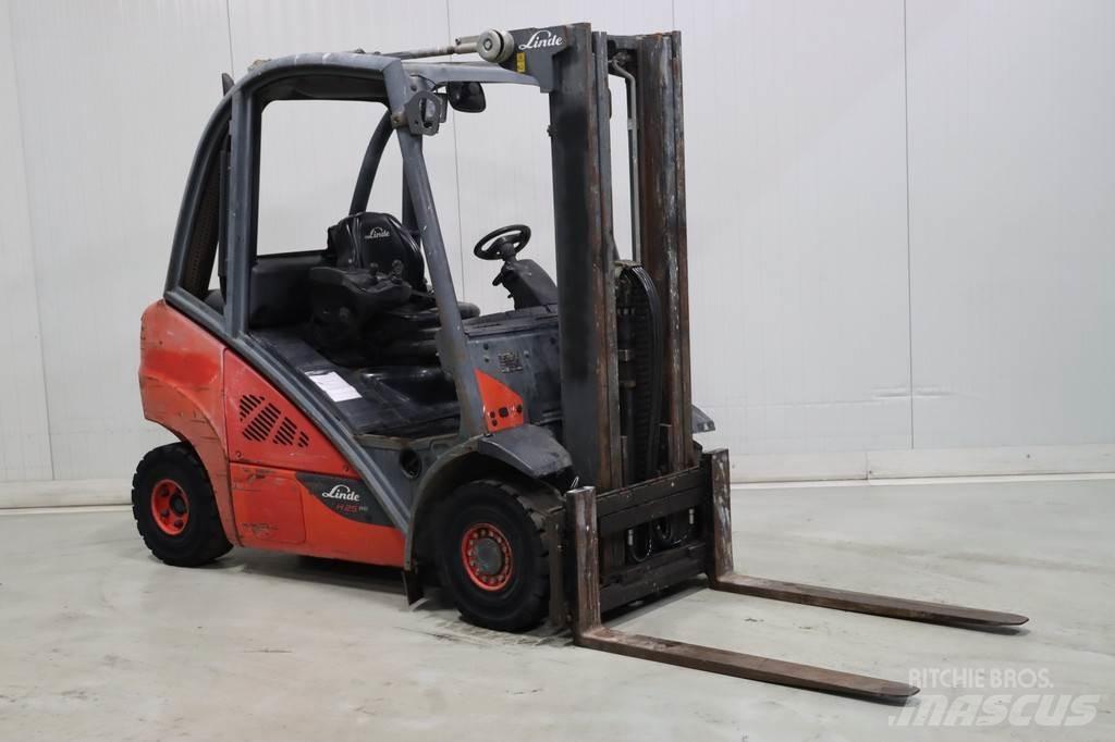 Linde H25D-02 Πετρελαιοκίνητα Κλαρκ