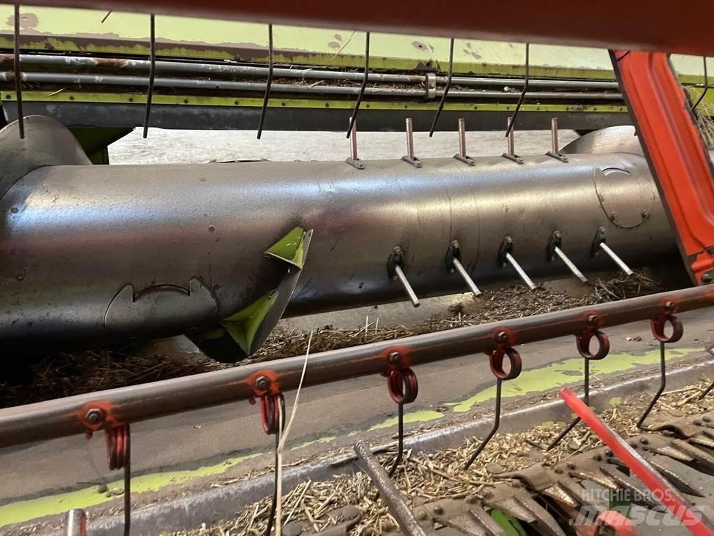 CLAAS LEXION 580 Θεριζοαλωνιστικές μηχανές