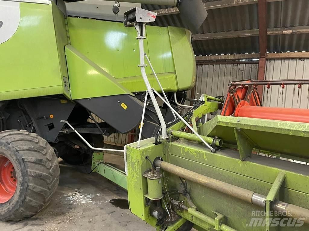 CLAAS LEXION 580 Θεριζοαλωνιστικές μηχανές