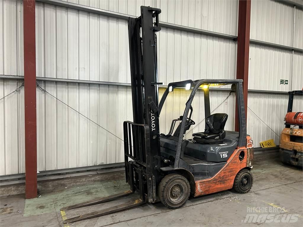 Toyota 02-8FDF15 Πετρελαιοκίνητα Κλαρκ