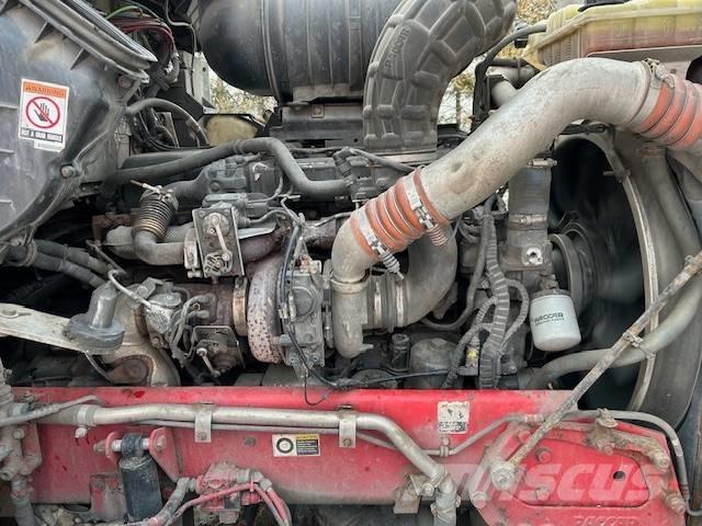 Kenworth T 660 Τράκτορες