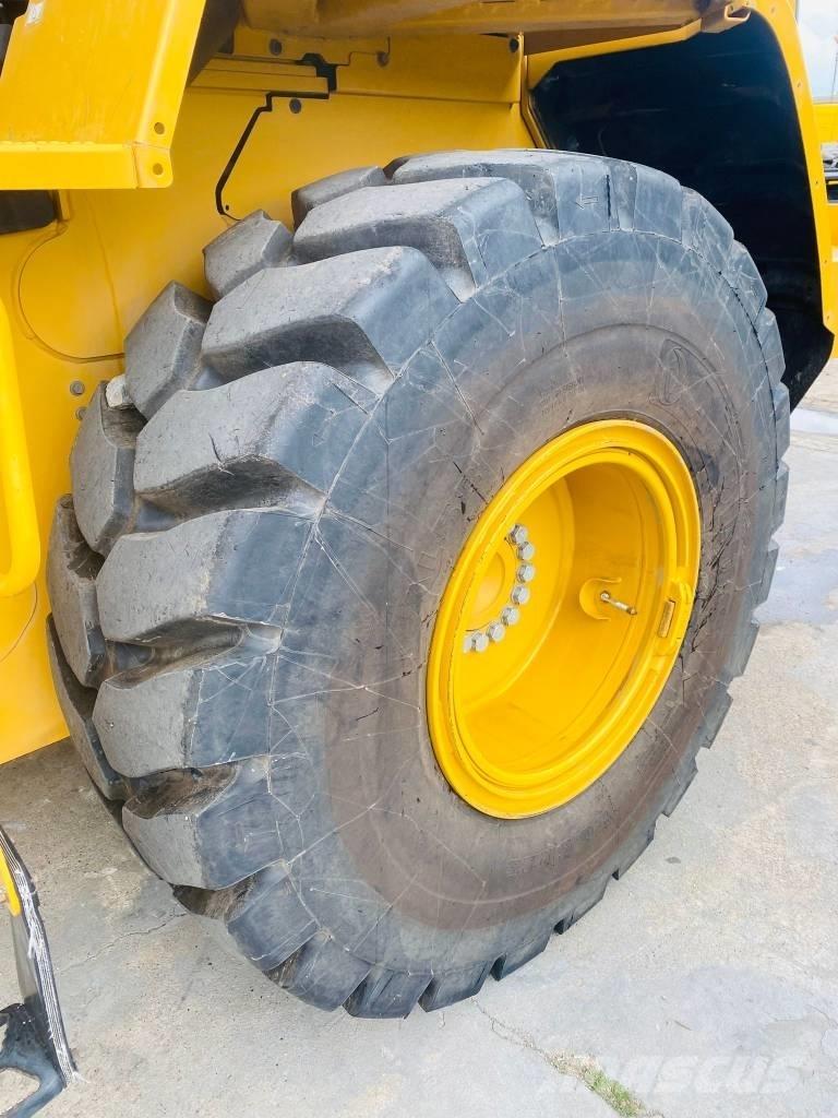 CAT 926m Φορτωτές με λάστιχα (Τροχοφόροι)