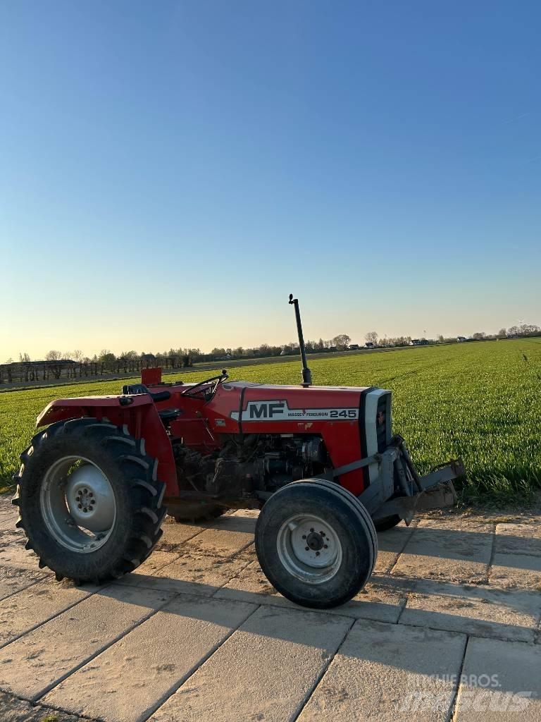 Massey Ferguson 240 Τρακτέρ