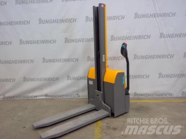 Jungheinrich EMC 110 Παλετοφόρα πεζού χειριστή με ιστό