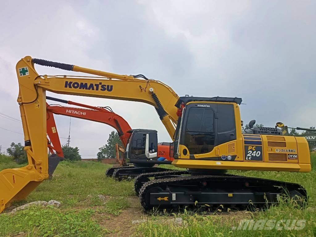 Komatsu PC 240 Εκσκαφείς με ερπύστριες