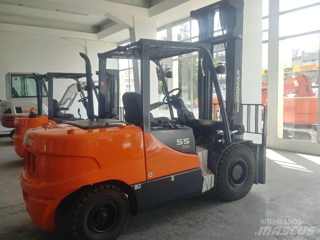 Doosan D55 SC-5 Πετρελαιοκίνητα Κλαρκ