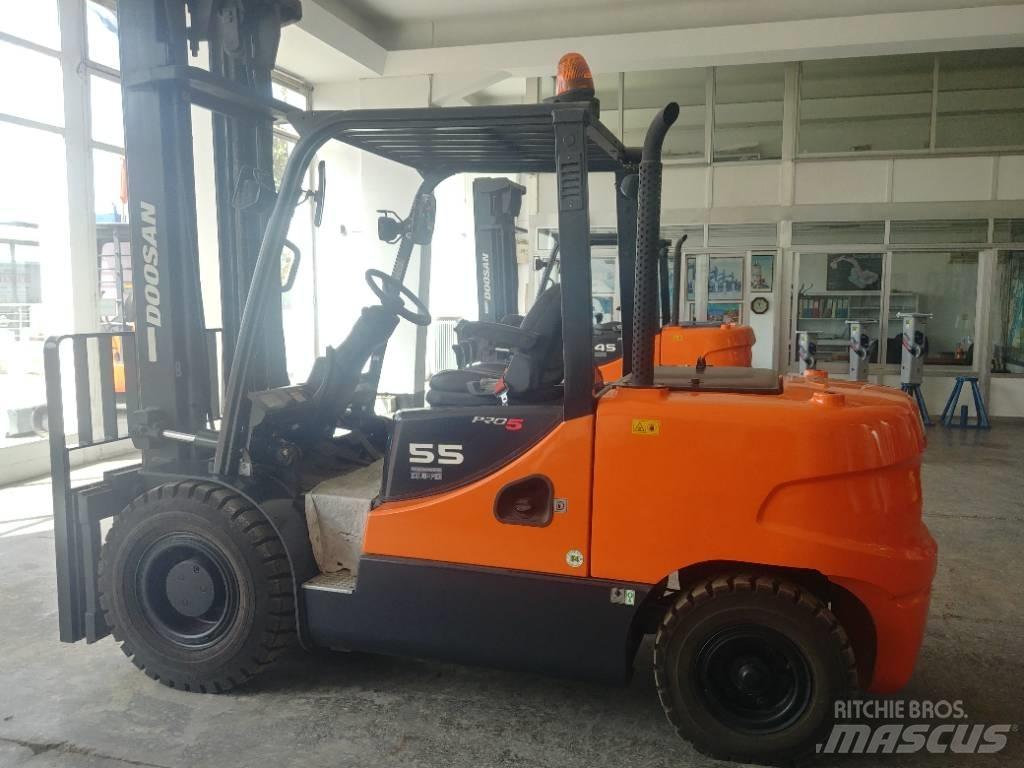 Doosan D55 SC-5 Πετρελαιοκίνητα Κλαρκ