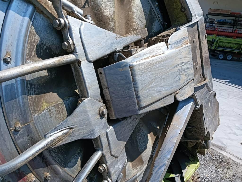 CLAAS Orbis 600 Αξεσουάρ μηχανών σανού και χορτονομής