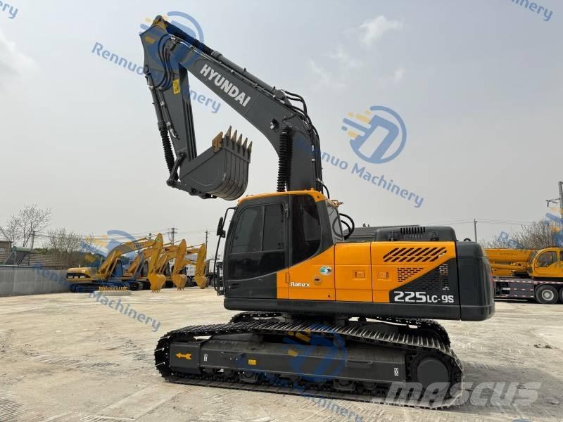Hyundai 225 LC-9S Εκσκαφείς με ερπύστριες
