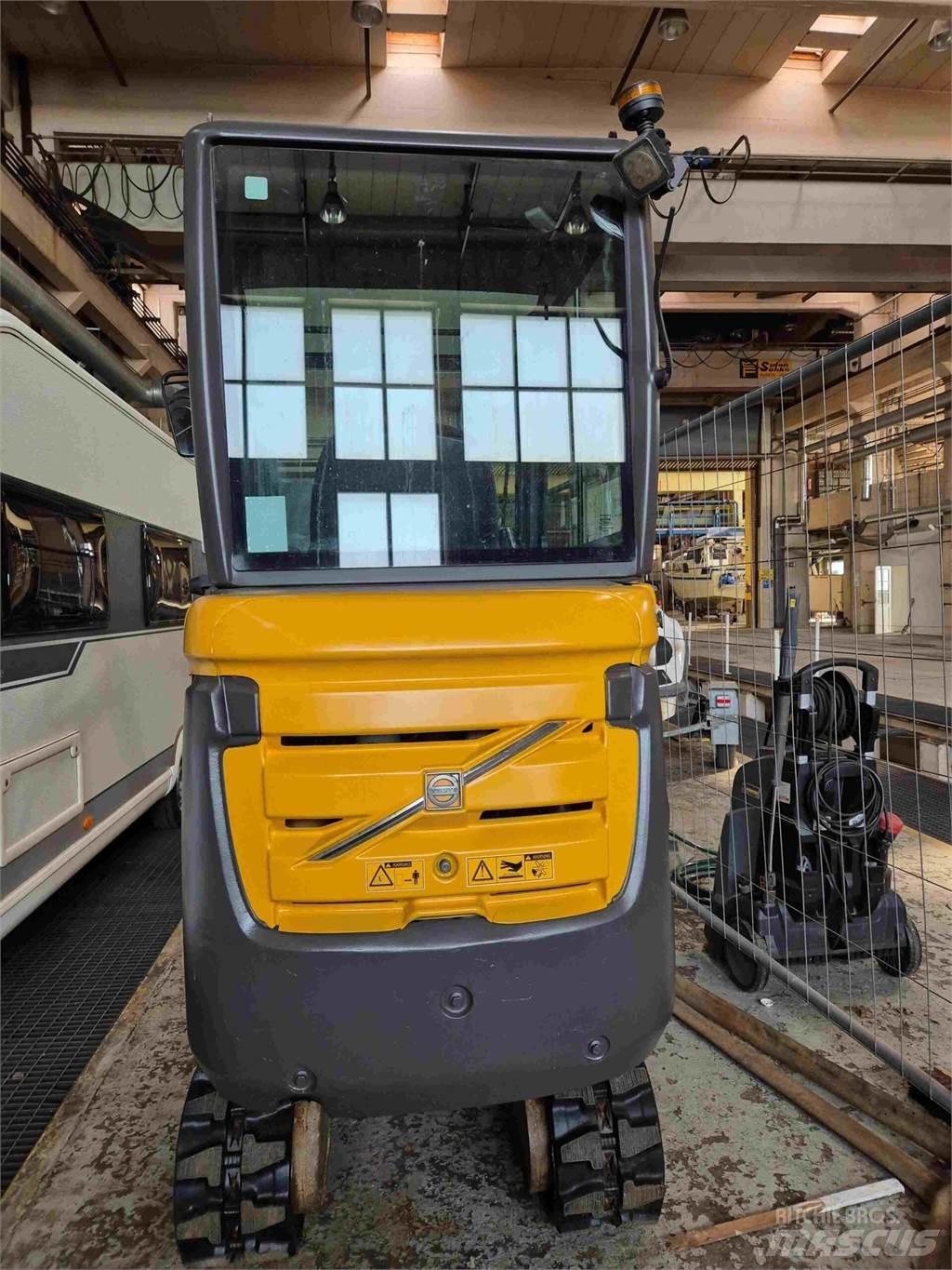 Volvo EC18C Εκσκαφάκι (διαβολάκι) < 7t