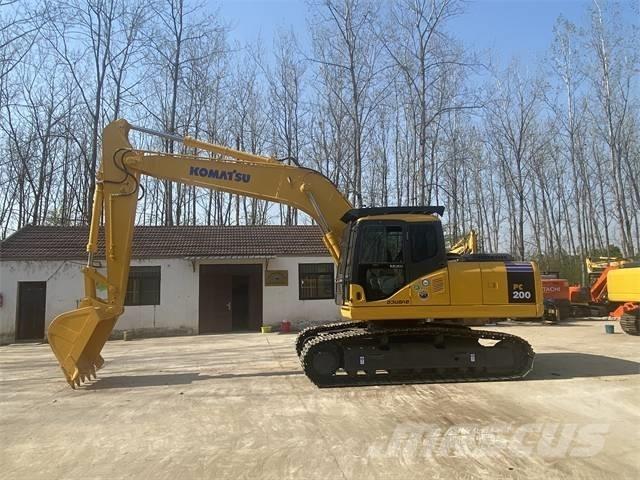 Komatsu PC200-7 Εκσκαφείς με ερπύστριες