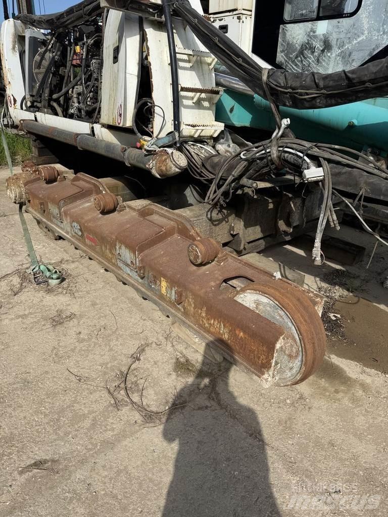 Casagrande B175 Βαριά τρυπάνια
