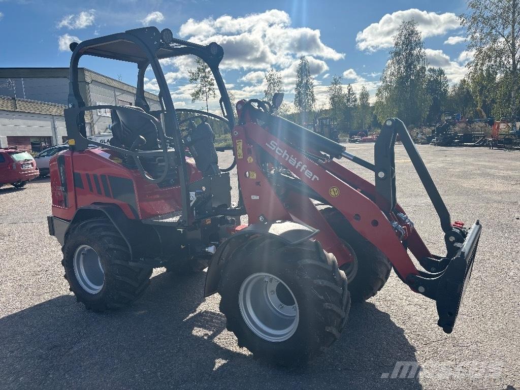 Schäffer Nordic 40 + Φορτωτές πολλαπλών χρήσεων