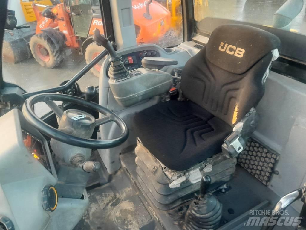 JCB TM 320 Συστήματα τηλεχειρισμού για τη γεωργία