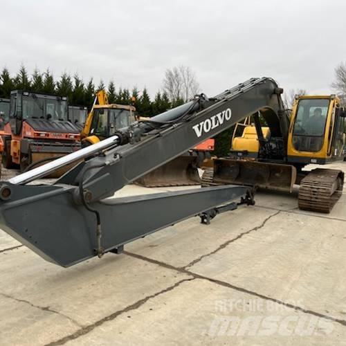 Volvo EC 240 LR Εκσκαφείς με ερπύστριες