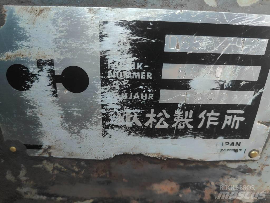 Komatsu D 65 PX-12 Μπουλντόζες με ερπύστριες