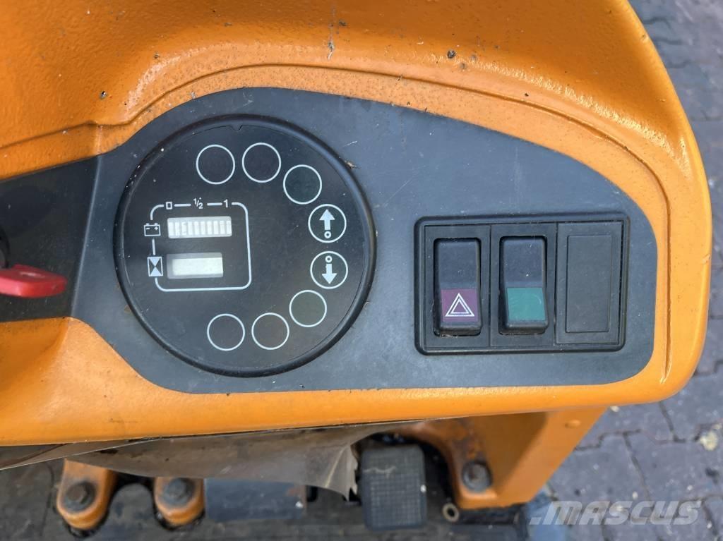 Still R06    V-4254 Φορτηγά ρυμούλκησης