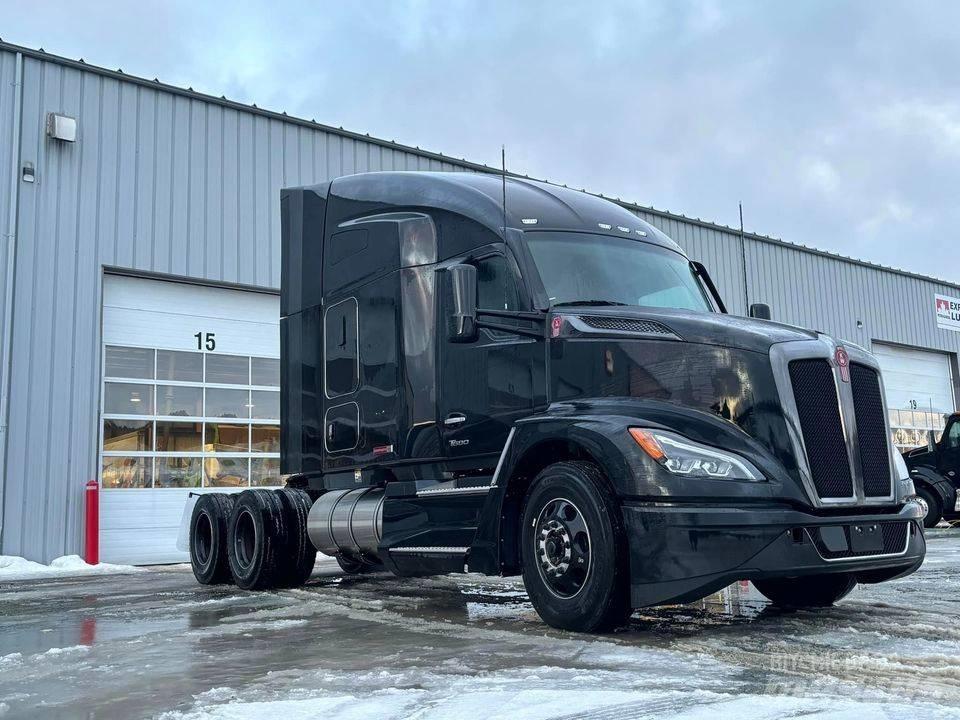 Kenworth T 680 Τράκτορες