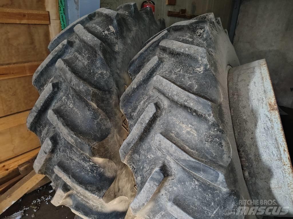 Raju 18.4R38 Ελαστικά και ζάντες