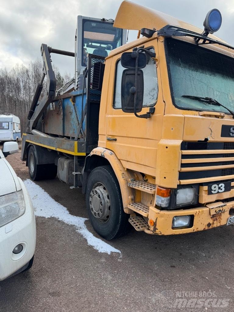 Scania P 82 H Φορτηγά φόρτωσης κάδων